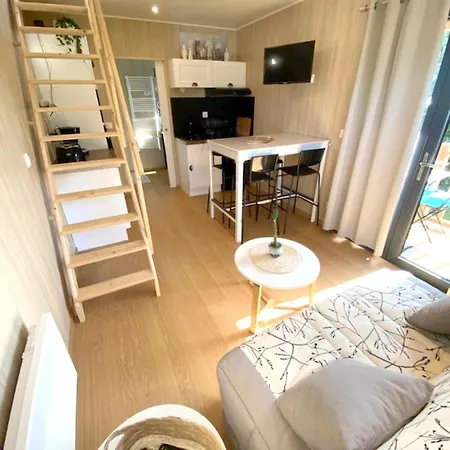 Maison D'une Avec Jacuzzi Jardin Clos Et Wifi A *